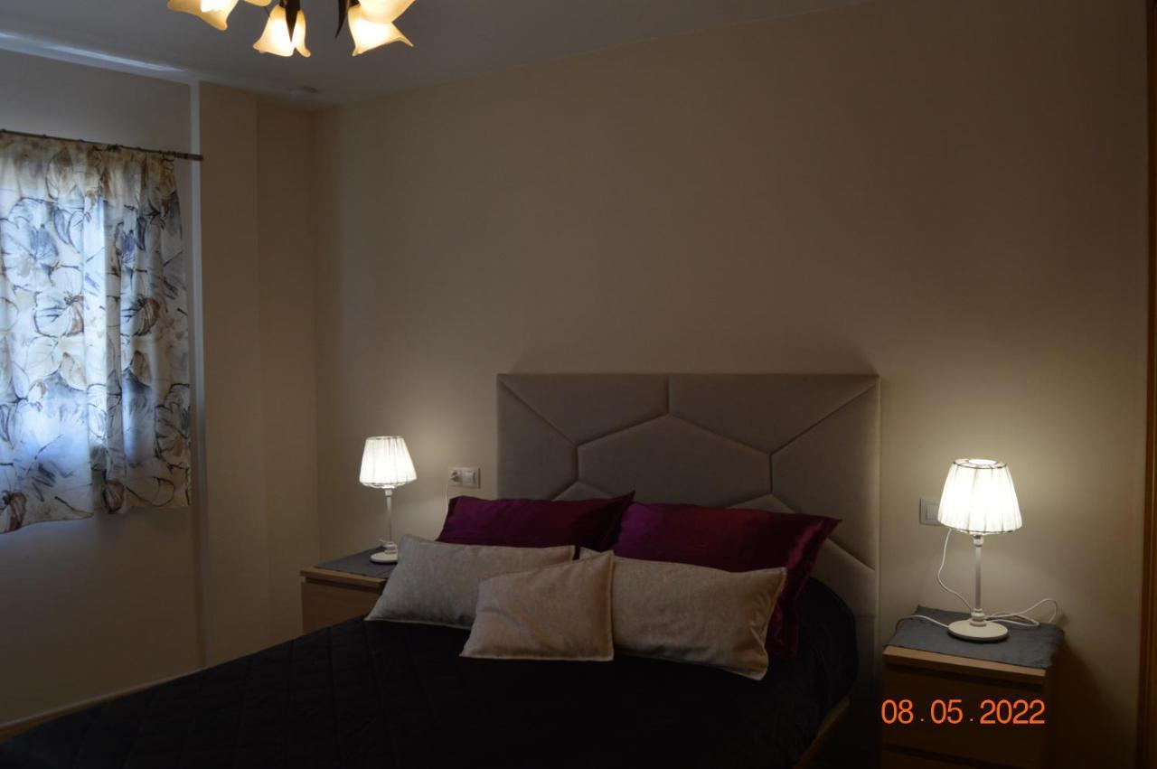 Bright, Modern Apartment In The Heart Of Arrecife ภายนอก รูปภาพ