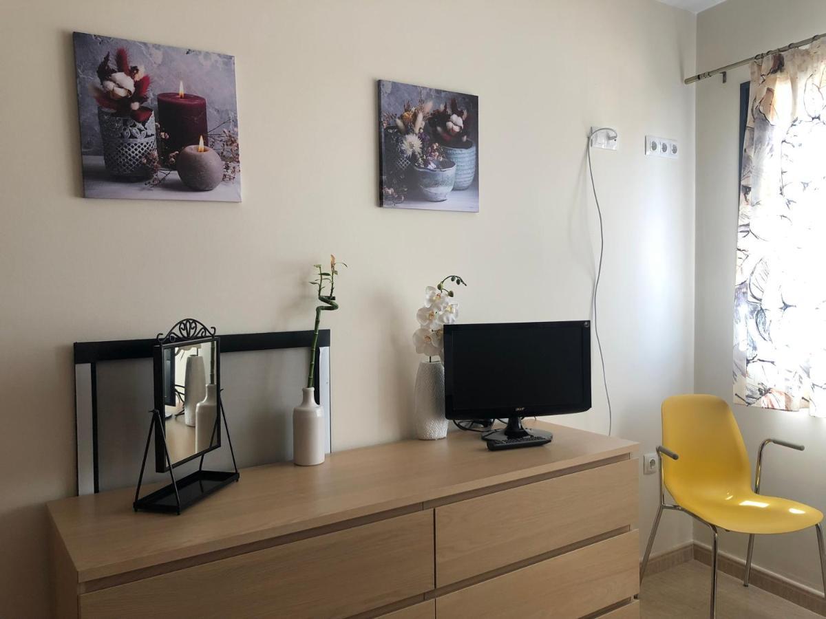 Bright, Modern Apartment In The Heart Of Arrecife ภายนอก รูปภาพ